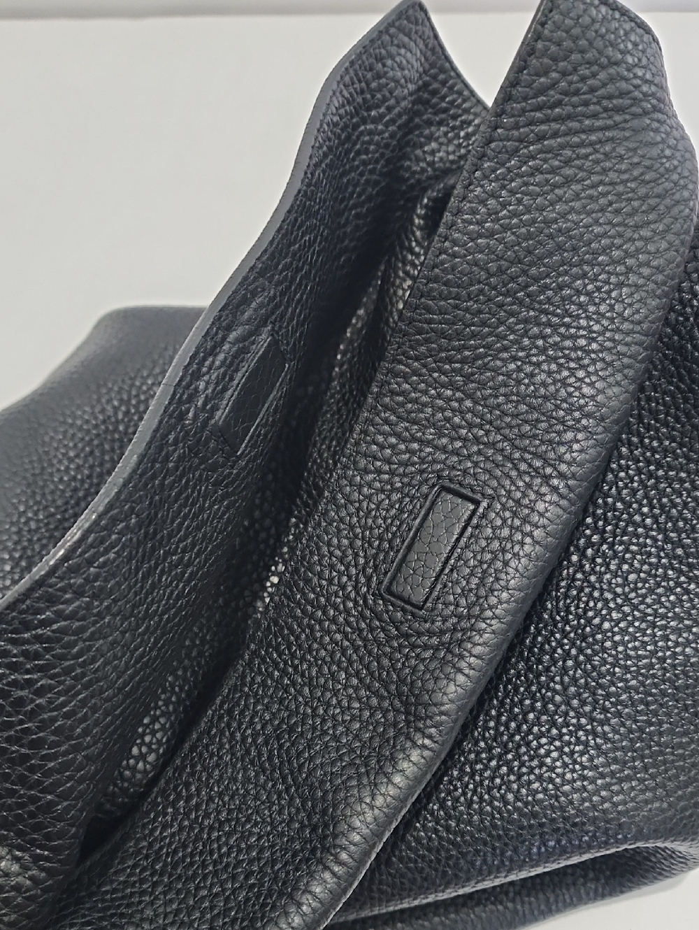 Burberry Cale Hobo Bag - Picture 6 of 16